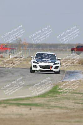media/Oct-25-2025-CalClub SCCA (Sat) [[34c778dfbe]]/Group 2/Qualifying/